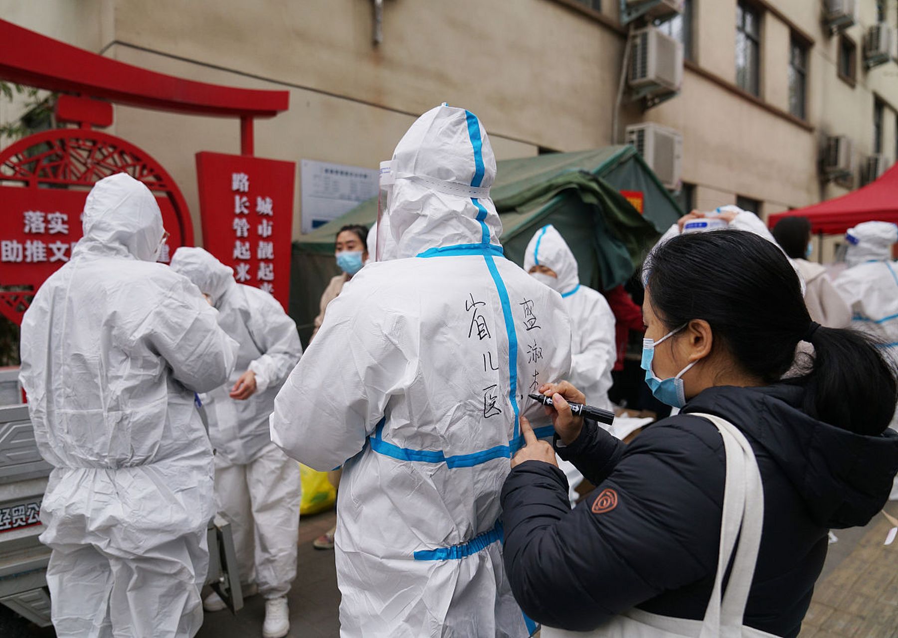 【国内有关疫情的视频,关于疫情的视频无水印】