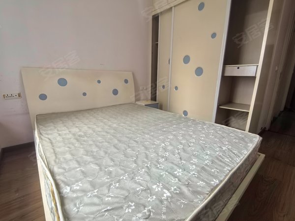 【重庆苹果城疫情/重庆苹果零售店地址】