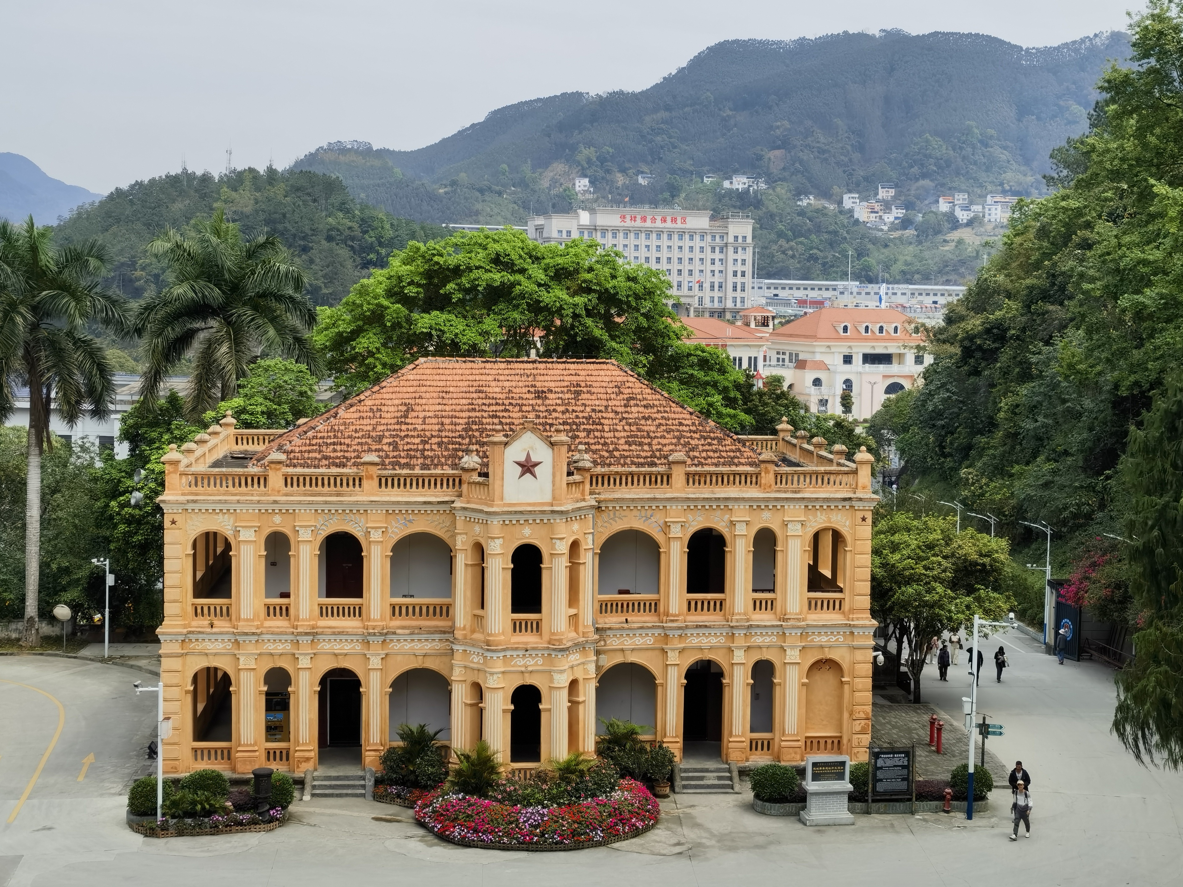 【凭祥友谊关疫情防控,凭祥友谊关疫情防控中心电话】