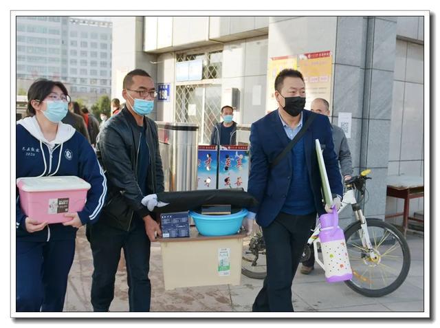 【华亭一中疫情，华亭一中在哪里】