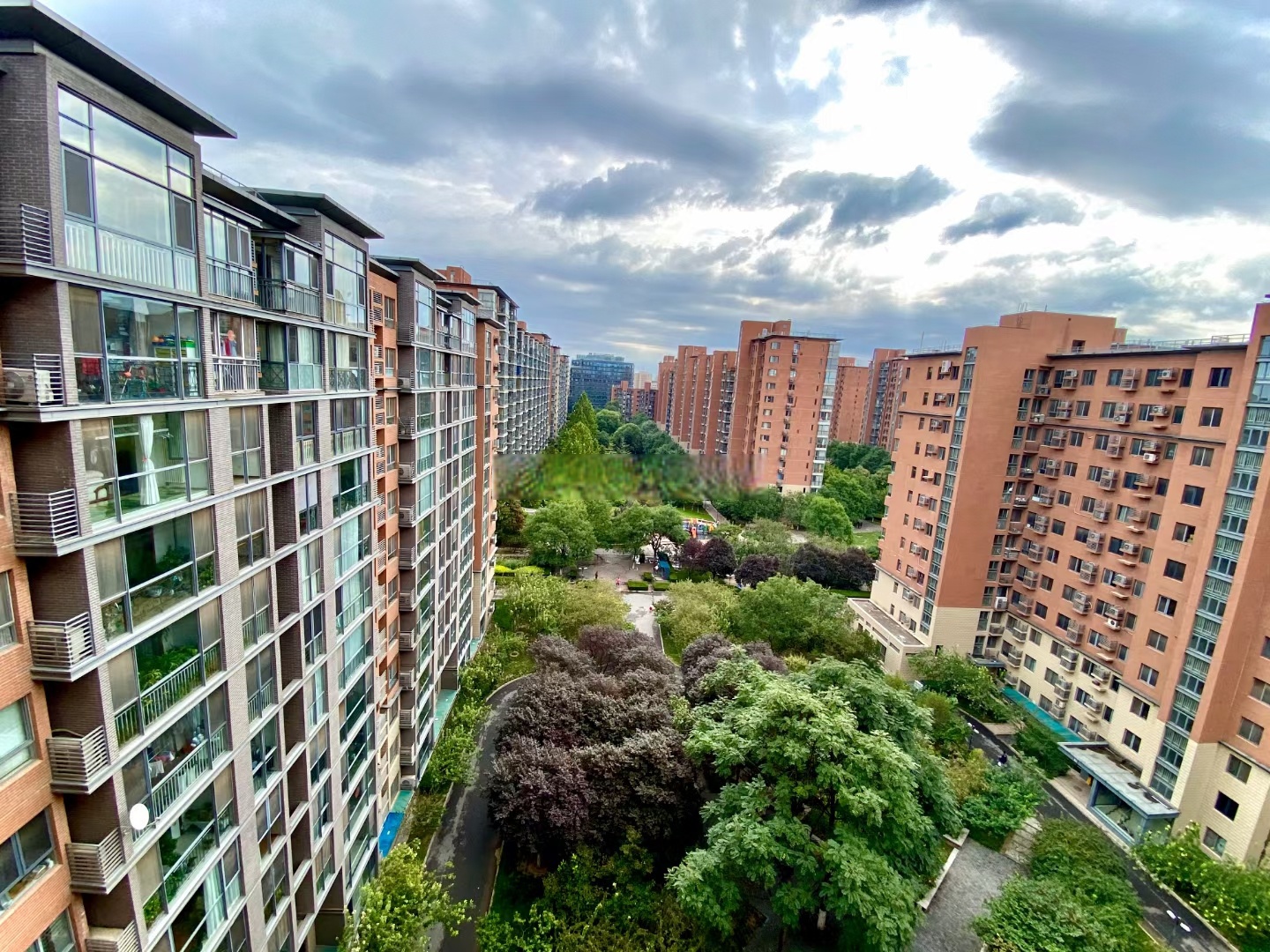 【紫金长安疫情，紫金长安22号楼301室】