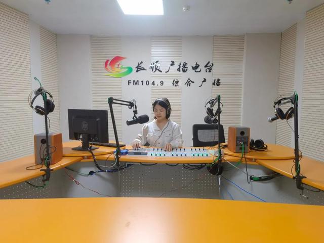 【疫情小广播，疫情广播稿子】